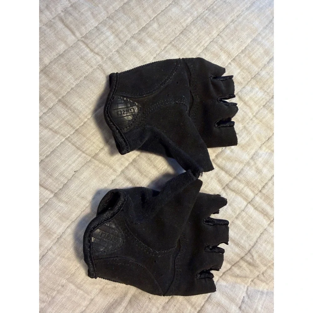 Giro Bravo Jr Kids Cycling Gloves Black Fingerless Padded Bike Gloves YXS